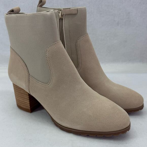 NWT Violet & Red Loaded Knit Cuff Bootie Tan size 8 Stitch Fix Ankle Boots - Picture 1 of 7